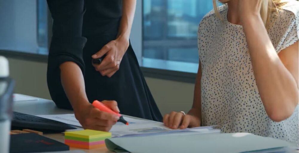 VT women close up work