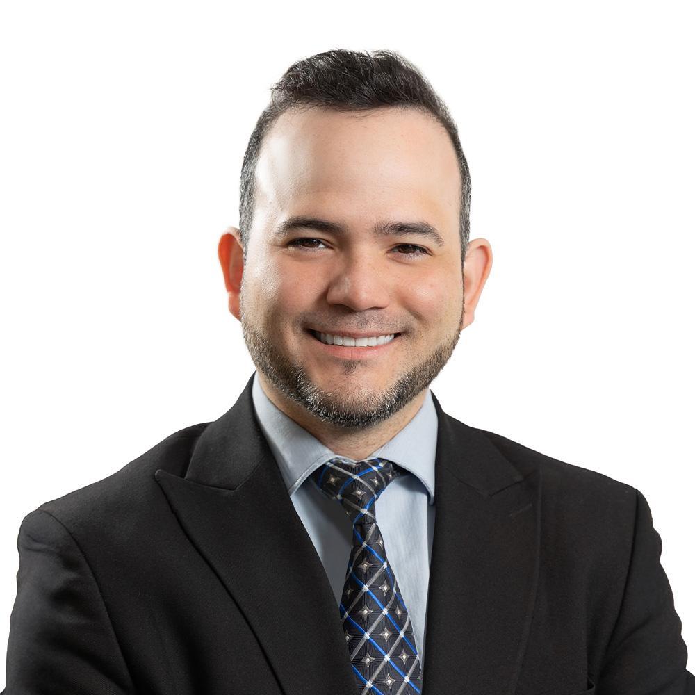 Nelson Torre headshot