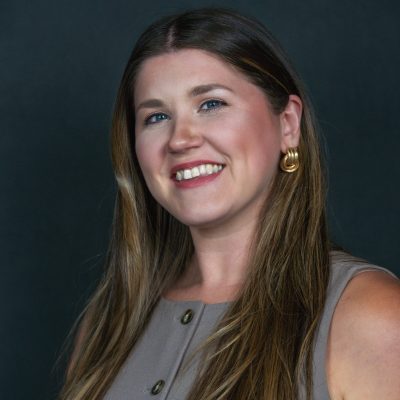 Samantha Carr Bio